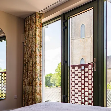 Market Square Hotel Monasterevin
